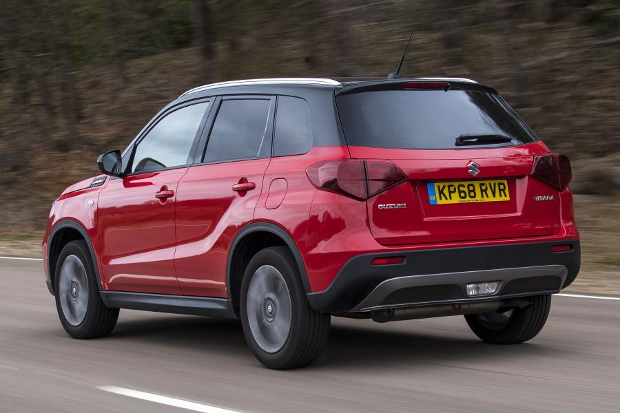  Suzuki Vitara 2018 года  (UK) (фото 17 из 25)